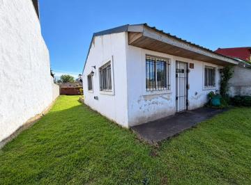 Casa de 2 ambientes, Santa Clara del Mar · Venta: Chalet 2 Ambientes Sobre Rio de Janeiro