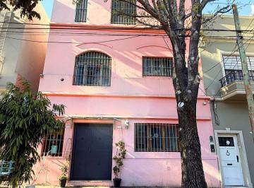 Casa de 6 ambientes, Vicente López · Casa en Venta - Florida Este - Gran Master Suite - Ambientes Amplios
