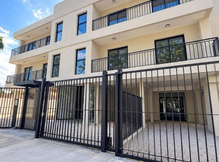 Departamento · 49m² · 2 Ambientes · 1 Cochera