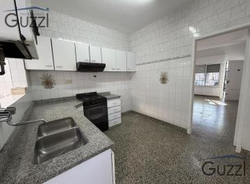 PH · 80m² · 2 Ambientes · 1 Cochera · Venta PH 2 Ambientes en Planta Baja con Cochera en Villa Adelina. Apto Credito