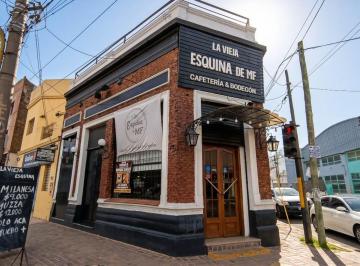 Local comercial · 320m² · 1 Cochera · Venta Local Deposito Galpon Moron - Haedo