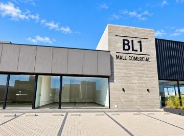 Local comercial · 75m² · 2 Ambientes · Local Comercial en Alquiler en Docta