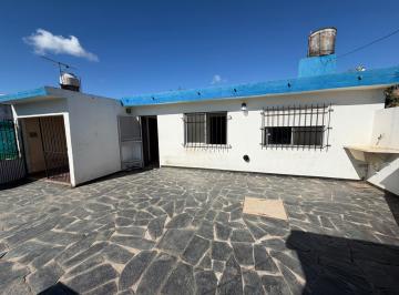 Casa · 75m² · 2 Ambientes · 1 Cochera · Casa en Venta en Escobar.