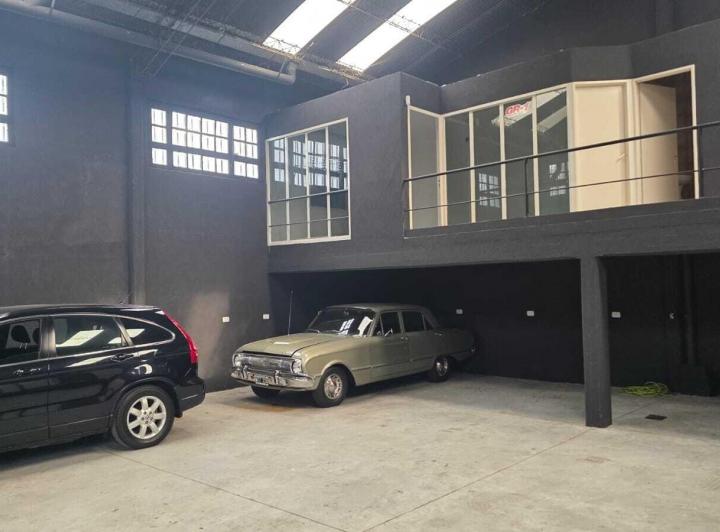 Bodega-Galpón · 185m²