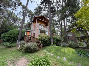 Casa · 96m² · 3 Ambientes · Casa en Alquiler Mar de Las Pampas