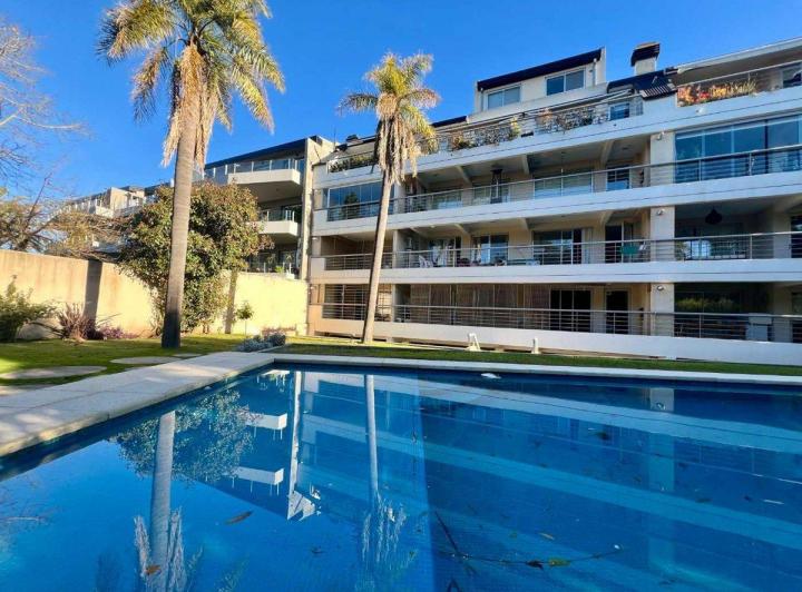 Departamento · 80m² · 3 Ambientes · 2 Cocheras
