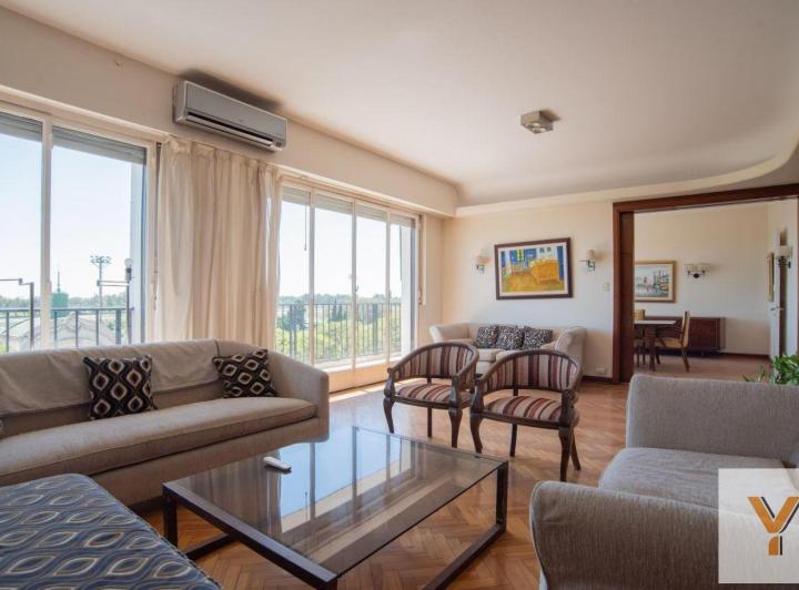 Departamento · 180m² · 5 Ambientes · 1 Cochera