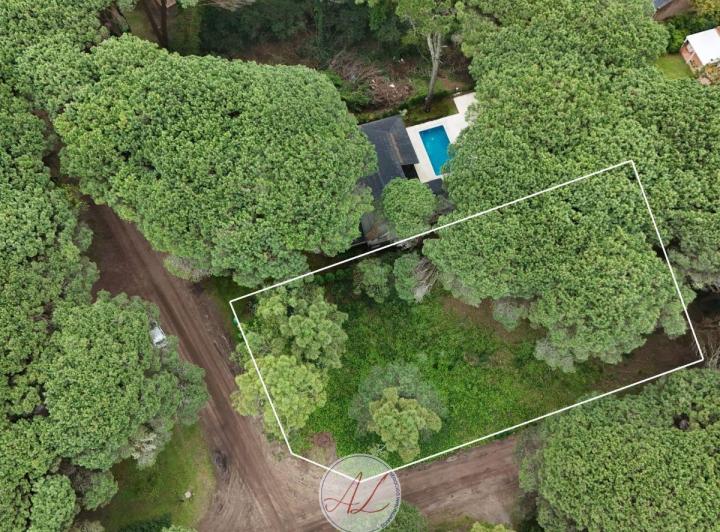 Terreno · 926m²