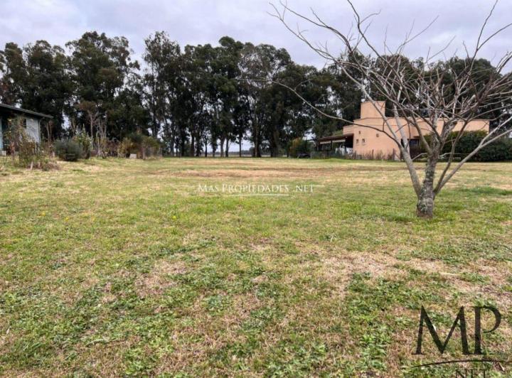 Terreno · 648m²