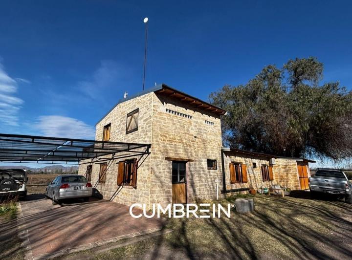 Campo · 480000m² · 5 Ambientes