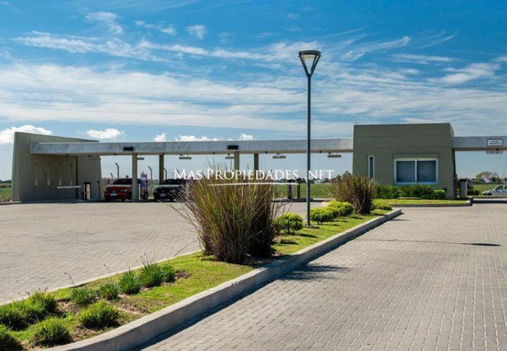 Terreno · 763m²