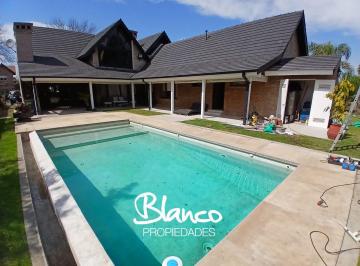 Casa · 340m² · 7 Ambientes · 1 Cochera · Casa en Venta en Saint Matthew´s, Pilar, G. B. a. Zona Norte