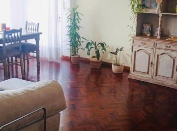 Departamento · 80m² · 4 Ambientes · 1 Cochera · Departamento 4 Ambientes Al Frente Villa Celina