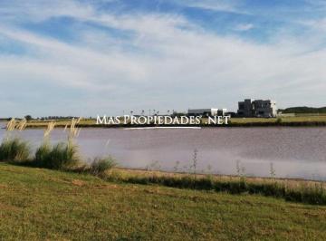 Terreno , Esteban Echeverría · Venta Terreno / Lote a La Laguna Santa Clara Canning
