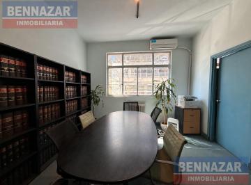 Oficina comercial · 97m² · 4 Ambientes · Venta de Oficina en Bouchard Al 600