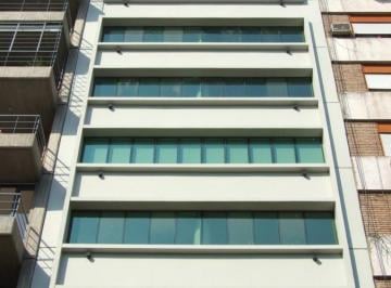 Oficina comercial · 44m² · 2 Ambientes · Oficina en Centro