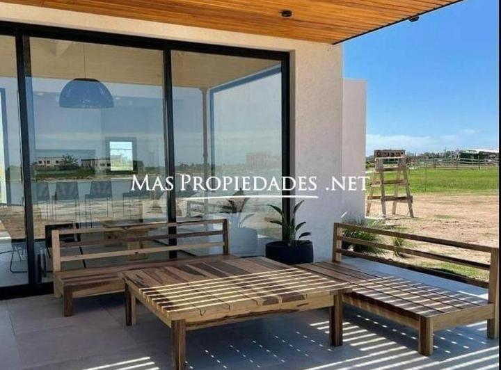 Terreno · 763m²
