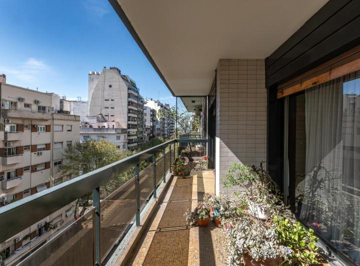 Departamento · 184m² · 4 Ambientes · 1 Cochera