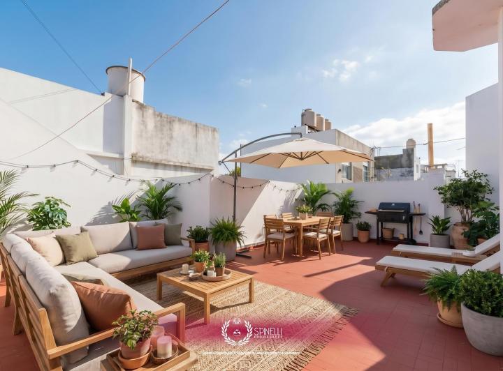 Casa · 316m² · 5 Ambientes · 2 Cocheras