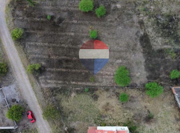 Terreno · 600m²