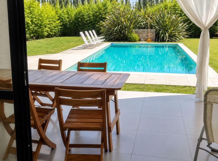 Casa · 159m² · 5 Ambientes · 2 Cocheras