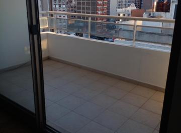 Departamento de 1 ambiente, Rosario · Semipiso de 1 Dormitorio con Cochera