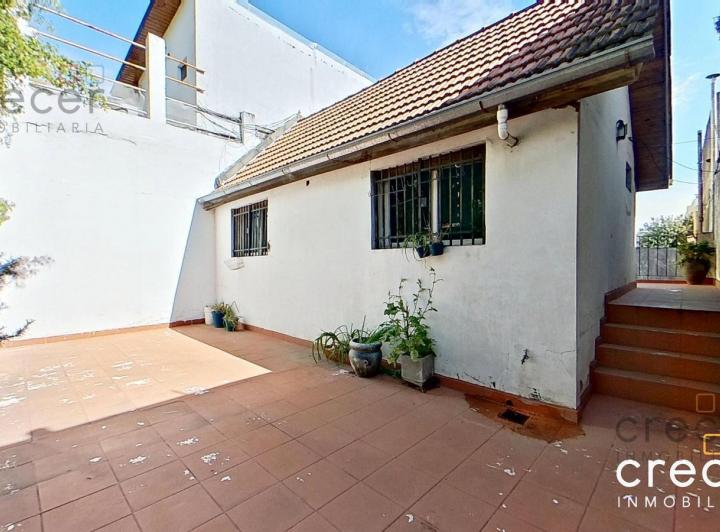 Casa · 130m² · 5 Ambientes · 1 Cochera
