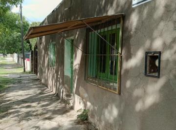 Casa de 3 ambientes, Resistencia · Casa en Resistencia. vivienda Más Dos Unidades de Alquiler
