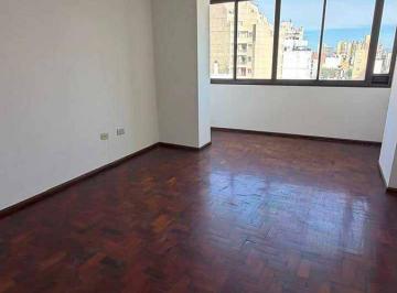 Departamento · 36m² · 4 Ambientes · Alquiler - 2 Dor + Balcon - Barrio Alberdi