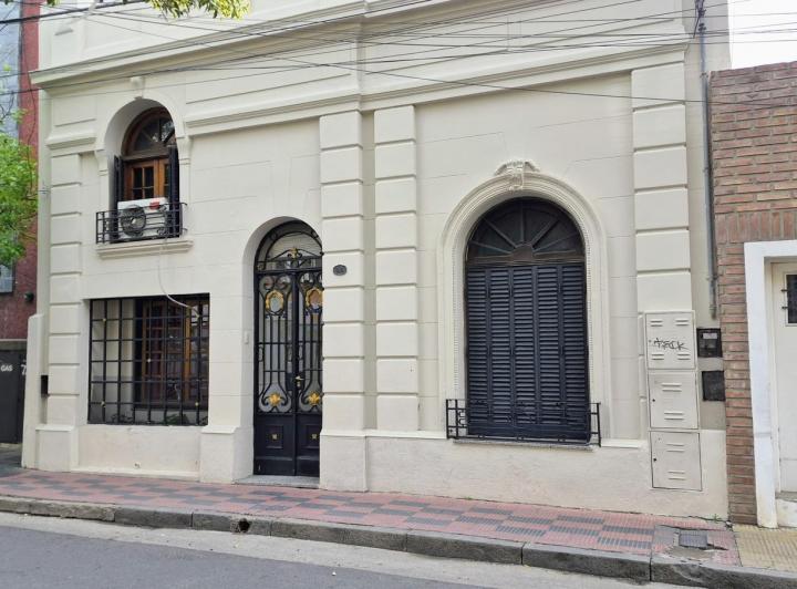 Casa · 160m² · 6 Ambientes