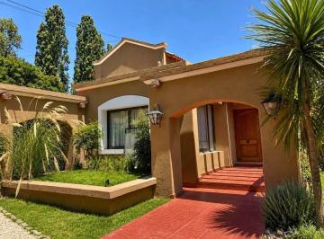 FMS-FMS-191_2 · Casa en Alquiler