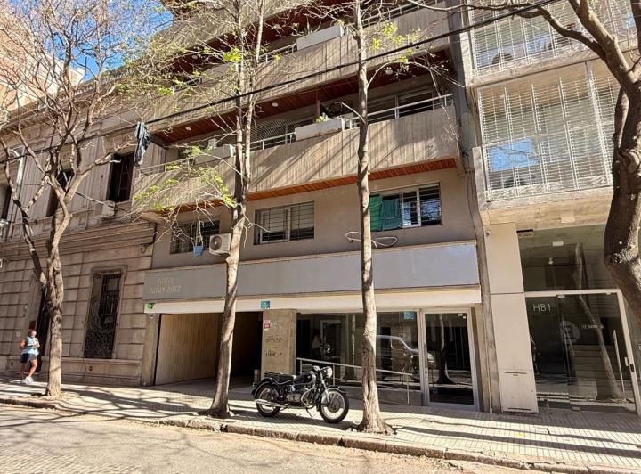 Departamento · 80m² · 3 Ambientes · 1 Cochera