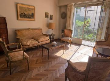 Departamento · 95m² · 4 Ambientes · Departamento en Venta. a Reciclar, Tres Dorm., con Balcon Al Frente. en Palermo