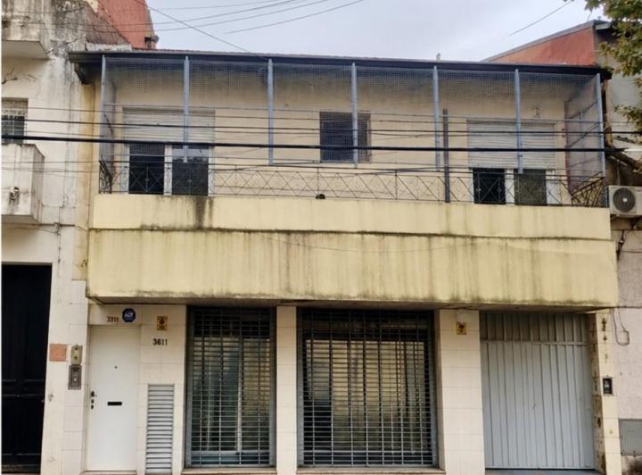 Casa · 120m² · 3 Ambientes · 2 Cocheras