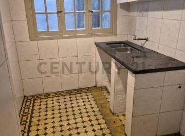 Departamento · 66m² · 6 Ambientes · Alquiler/centro/apartamento 4 Dorm./ideal Estudiante/m de Av, Uruguay