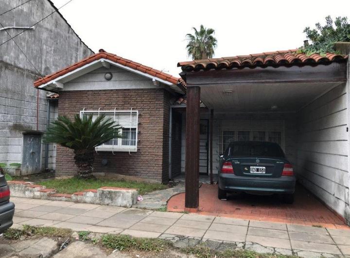 Casa · 132m² · 5 Ambientes · 1 Cochera