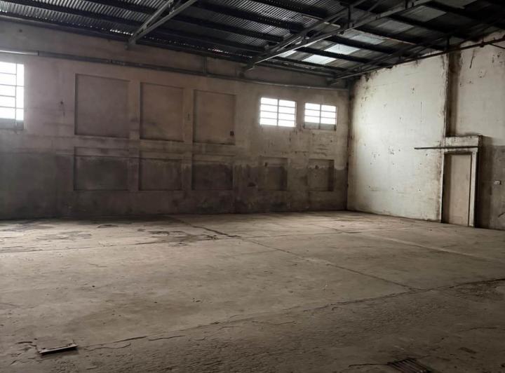 Local comercial · 650m² · 1 Cochera