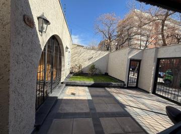 Casa · 154m² · 5 Ambientes · 2 Cocheras · Casa en Venta Godoy Cruz