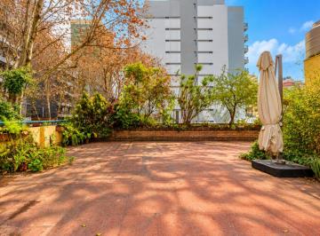 PH · 184m² · 5 Ambientes · PH Único con Quincho y Terraza - Villa Crespo.