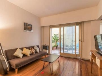 Departamento · 61m² · 2 Ambientes · Alquiler Depto 2 Amb C/patio en Almagro, Subte a