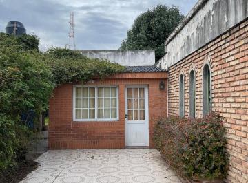 Casa · 129m² · 4 Ambientes · 1 Cochera · Casa en Venta en Llambi Campbell