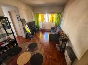 Departamento · 45m² · 2 Ambientes · Venta Depto 2 Amb Villa Mitre Luminoso Balcon
