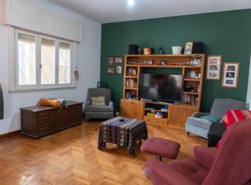 Casa · 82m² · 3 Ambientes · 1 Cochera · Venta Casa 2 Dorm + Cochera + Terraza Burzaco