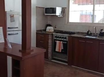 Casa · 80m² · 3 Ambientes · Alquiler Temporario Dep. 3 Amb Palomar