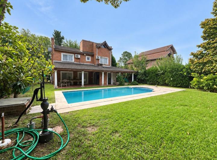 Casa · 167m² · 5 Ambientes
