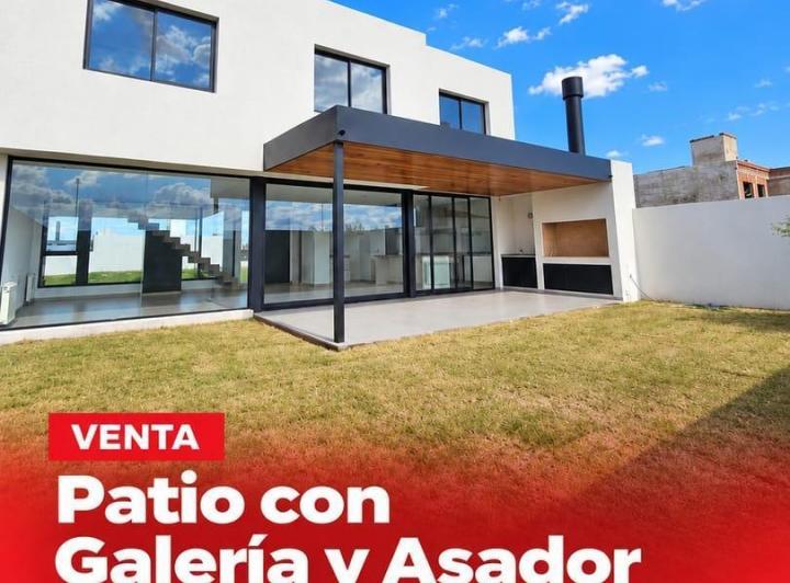 Casa · 240m² · 6 Ambientes · 1 Cochera