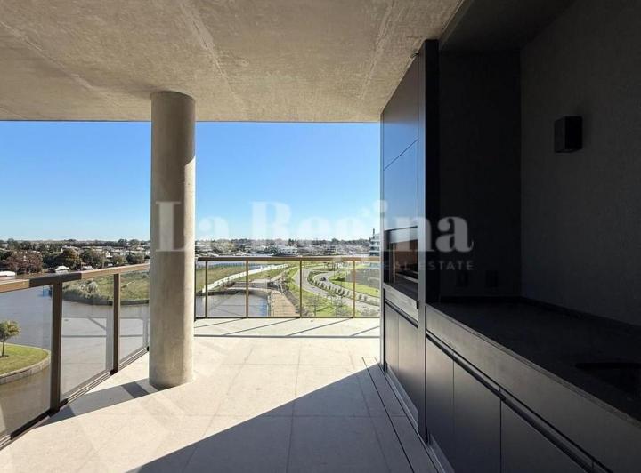 Departamento · 153m² · 4 Ambientes · 2 Cocheras
