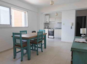 Departamento · 45m² · 2 Ambientes · Alquiler Departamento 1 Dormitorio Sobre Bv Piso 8