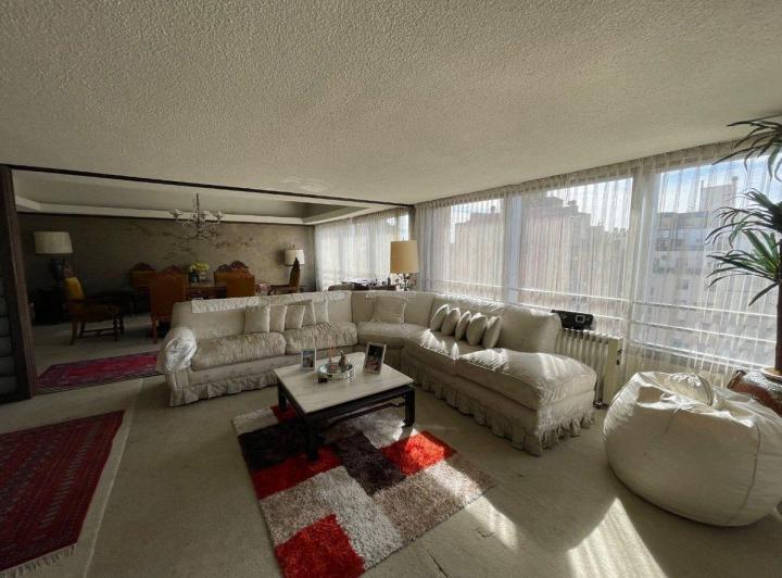 Departamento · 360m² · 4 Ambientes · 1 Cochera