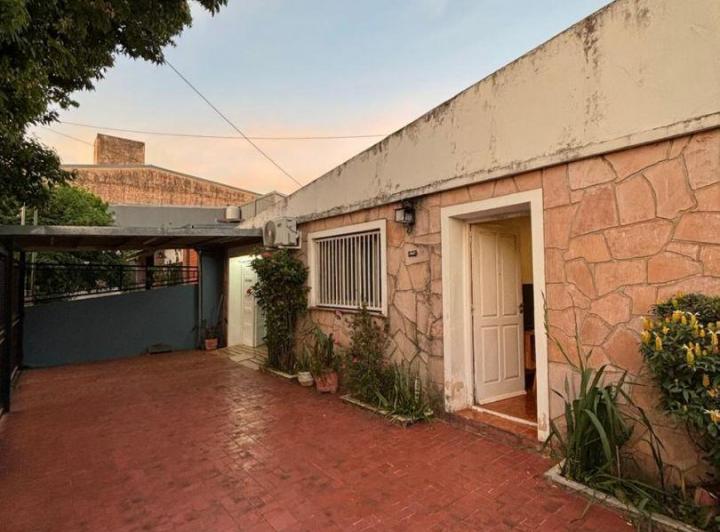 Casa · 128m² · 3 Ambientes · 1 Cochera